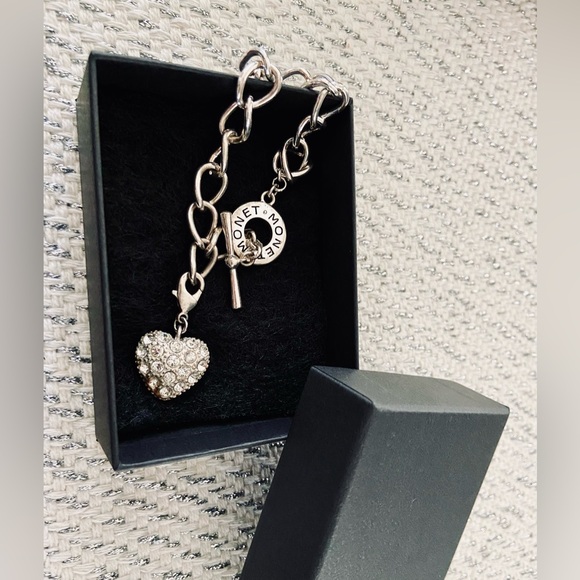 MONET heart charm bracelet with rhinestones - Picture 10 of 12